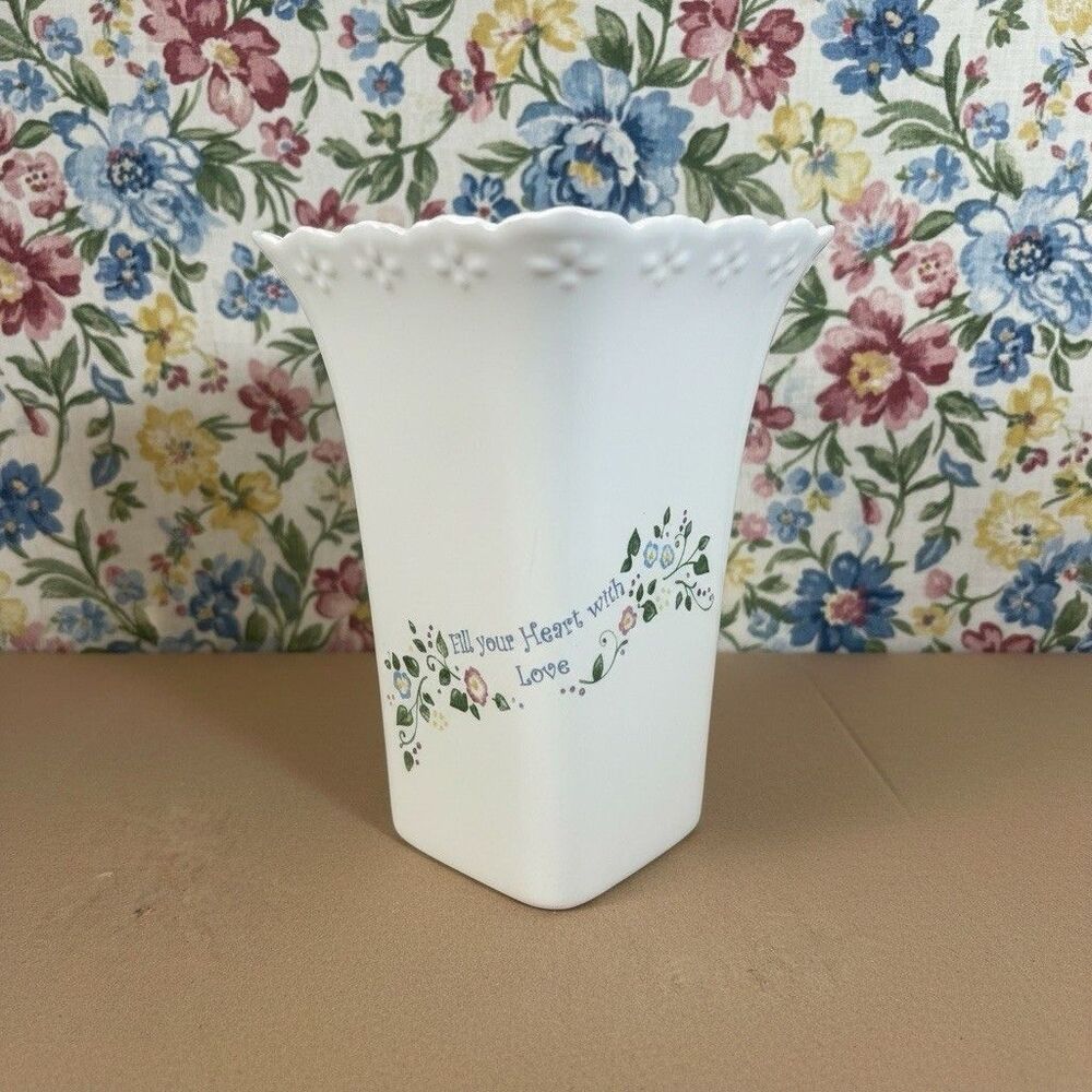Cream Floral Vase Scalloped Rim Embossed Fill Your Heart Home W/Love Happiness